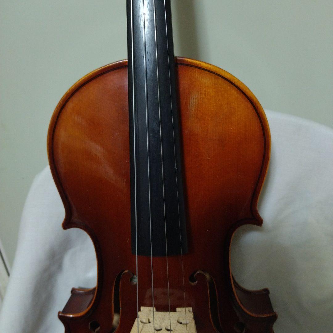 ♥大幅値下しました♥スズキバイオリン4/4♥品番240弓、ケ―ス、松脂、調弦笛付