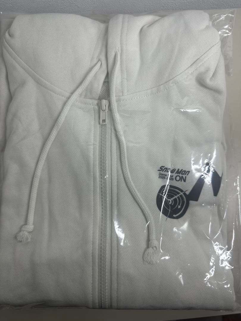 Man Dome Tour ON パーカーいつものサイズL スノ グッズ