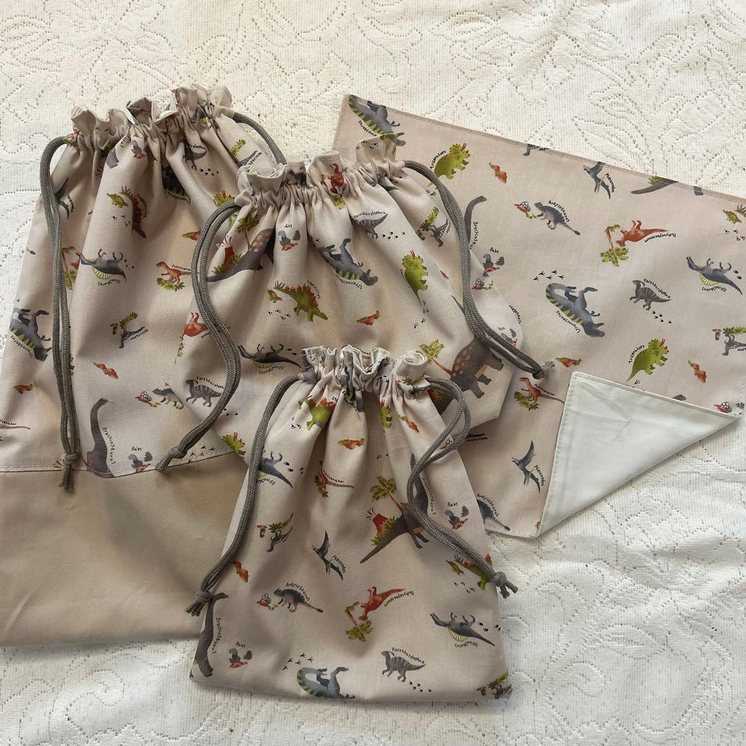 かなひなページ