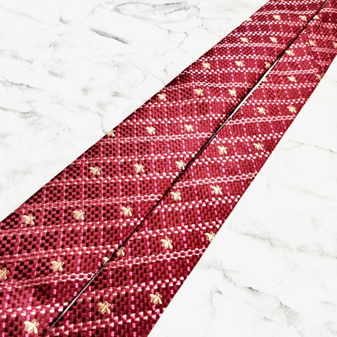 ✨未使用クラス✨GUCCI 現行　蜂　総柄　格子柄　ドット柄　レッド　ネクタイ