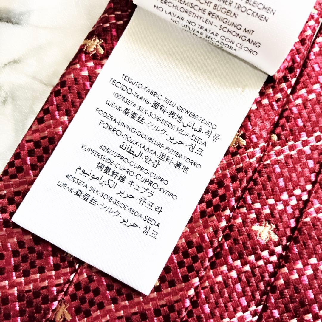 ✨未使用クラス✨GUCCI 現行　蜂　総柄　格子柄　ドット柄　レッド　ネクタイ
