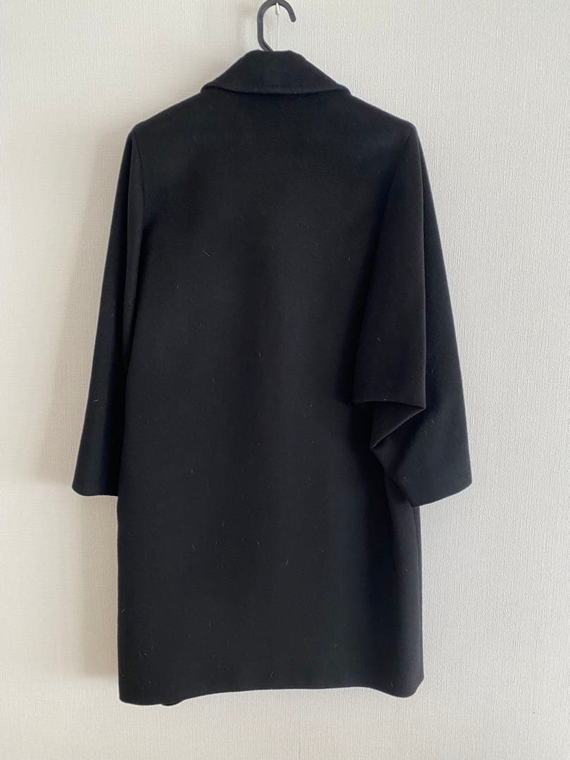 美品　MaxMaraStudioバージンウールコート　黒