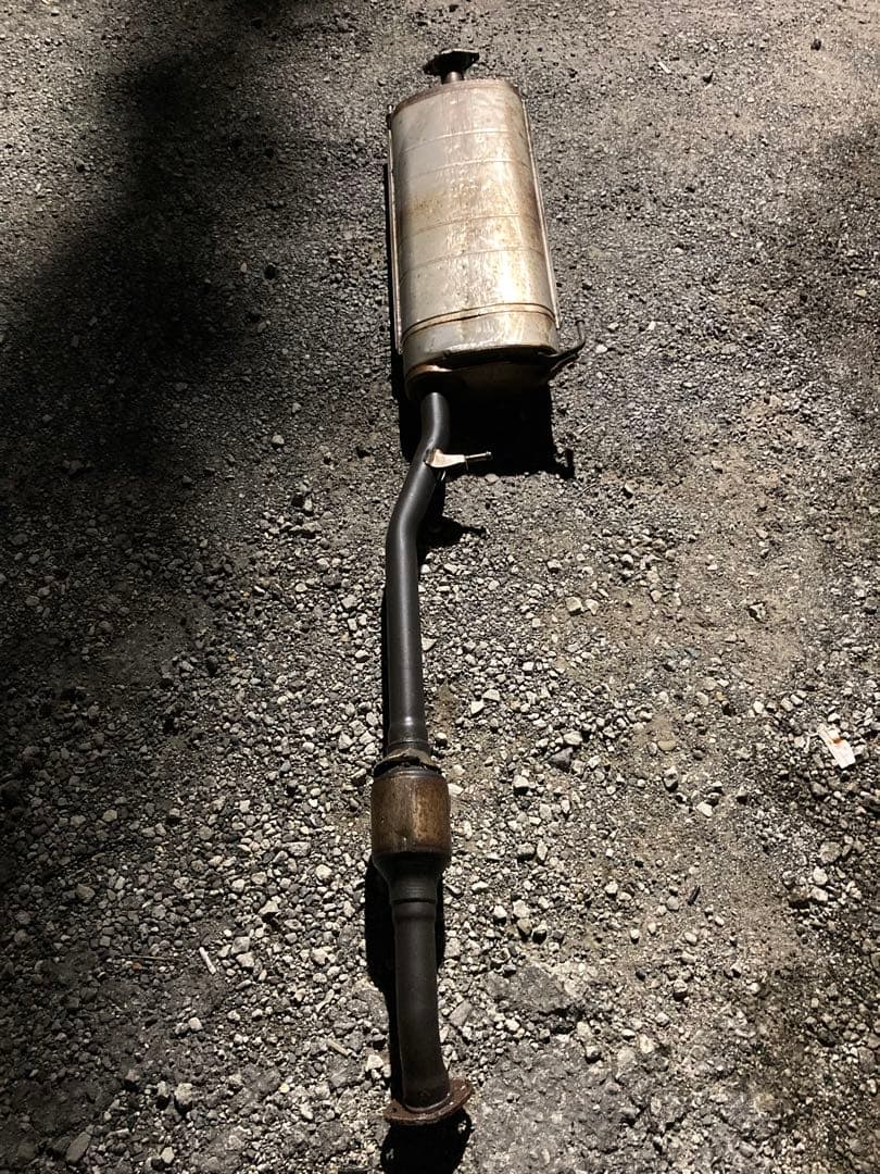 ヴェルファイア20 純正中間マフラー