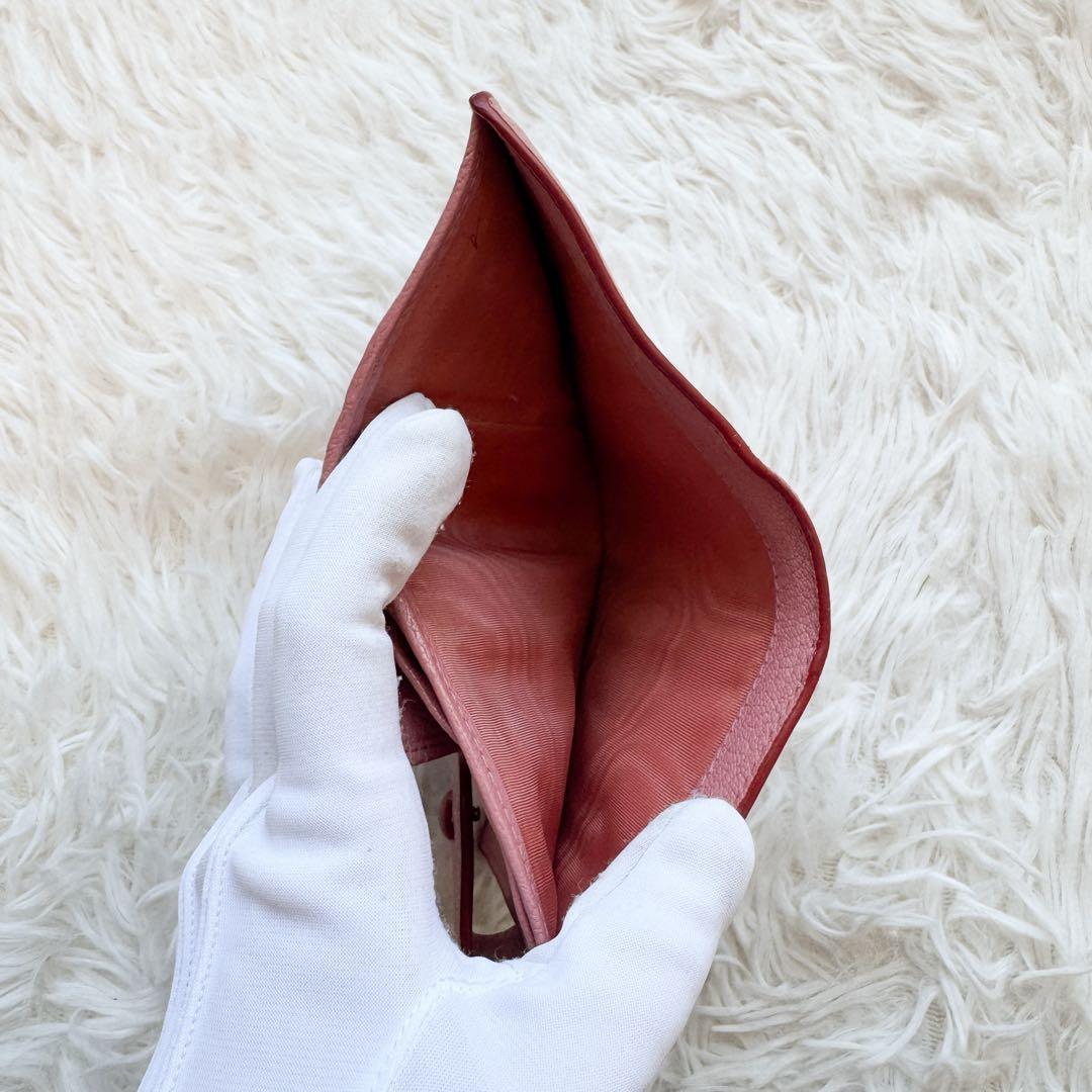 付属カードあり✨ミュウミュウ 二つ折財布 マドラスラブ ハート フォーエバー