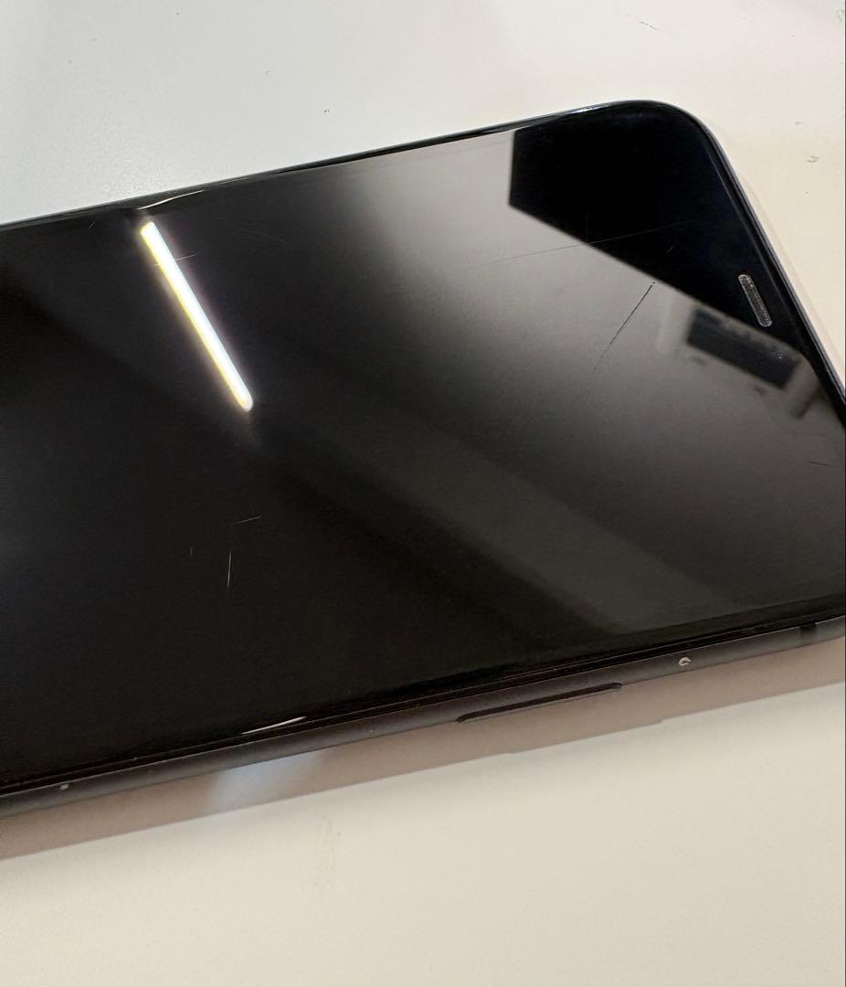 iPhone11 ブラック　64GB