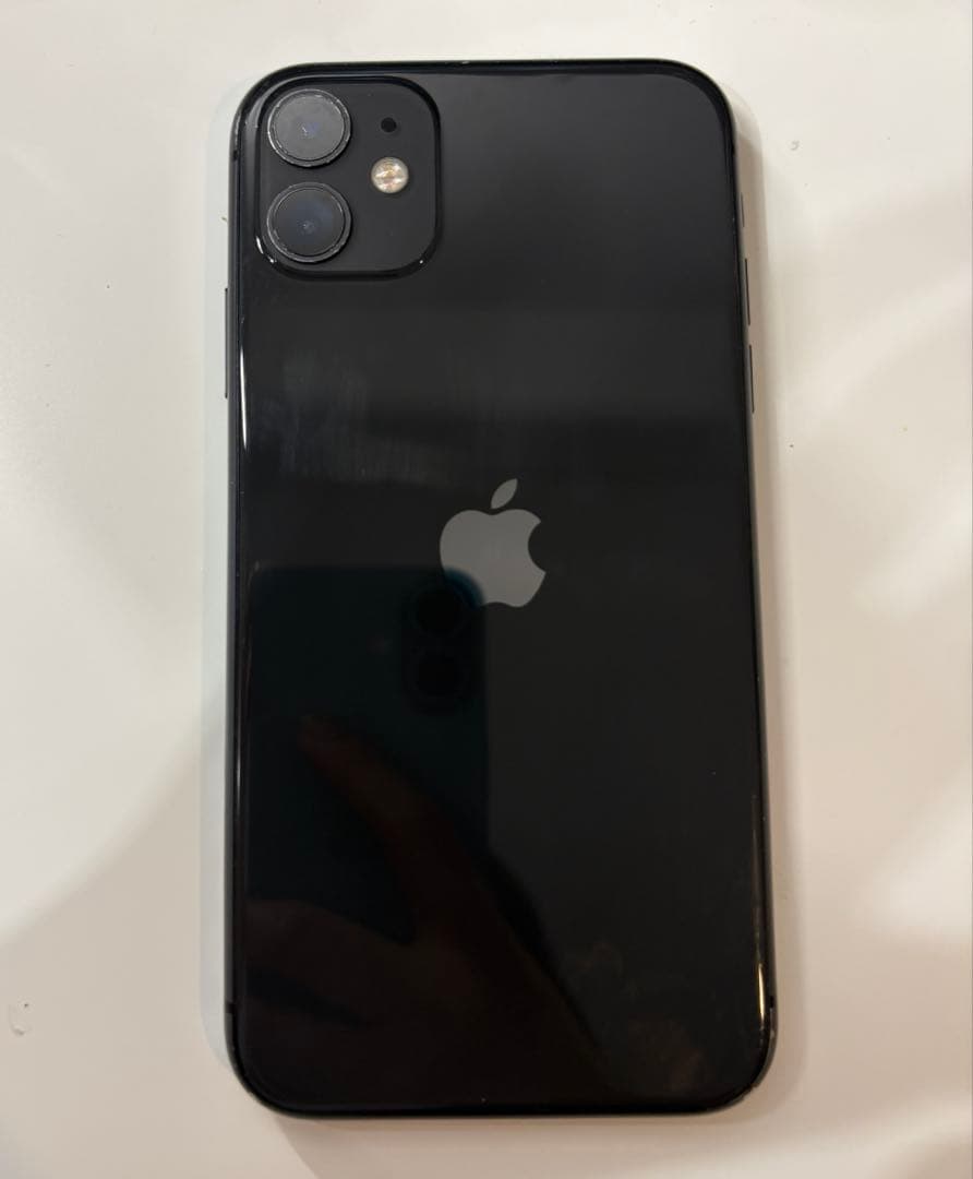 iPhone11 ブラック　64GB