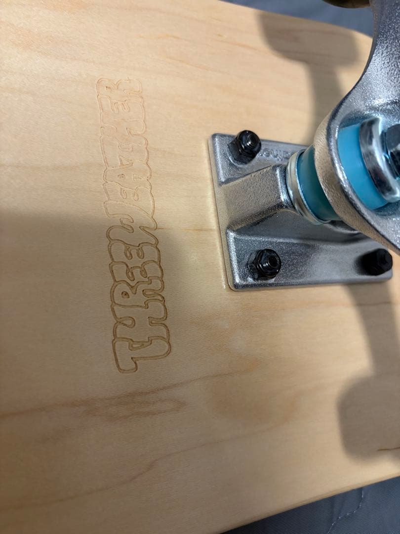 ThreeWeather スケートボード 8.0x31.5 コンプリート