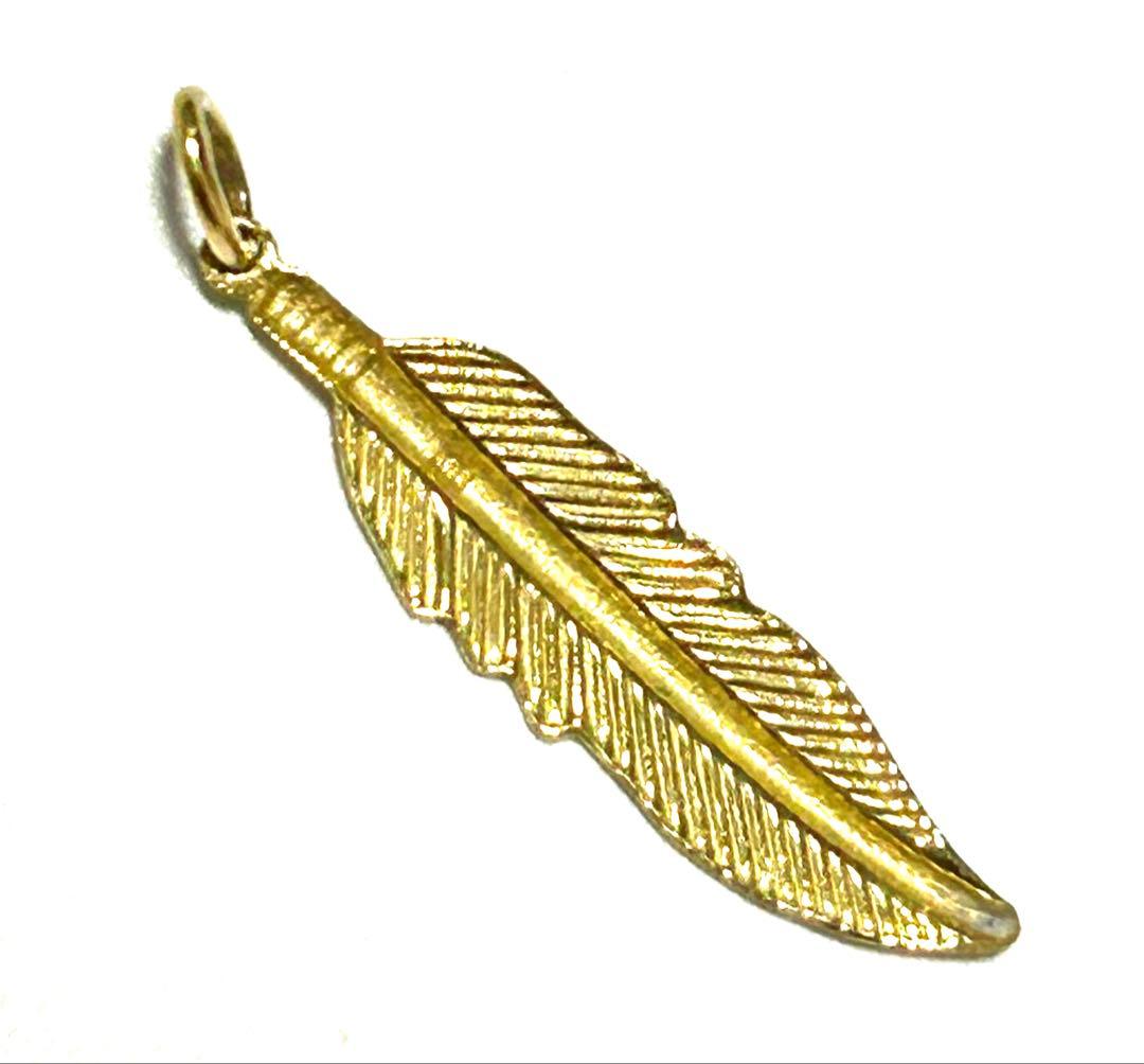 フェザー 18金無垢 ペンダントトップ ハンドメイド K18