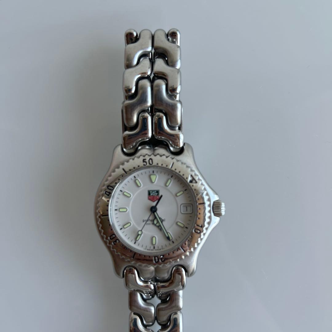 タグ・ホイヤー プロフェッショナル　クオーツ