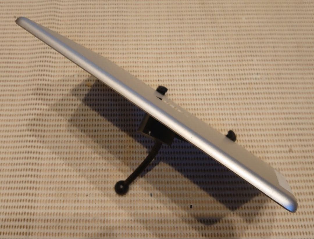 完動品SIMフリーiPad第6世代(A1954)本体128GB送料込KJF8G