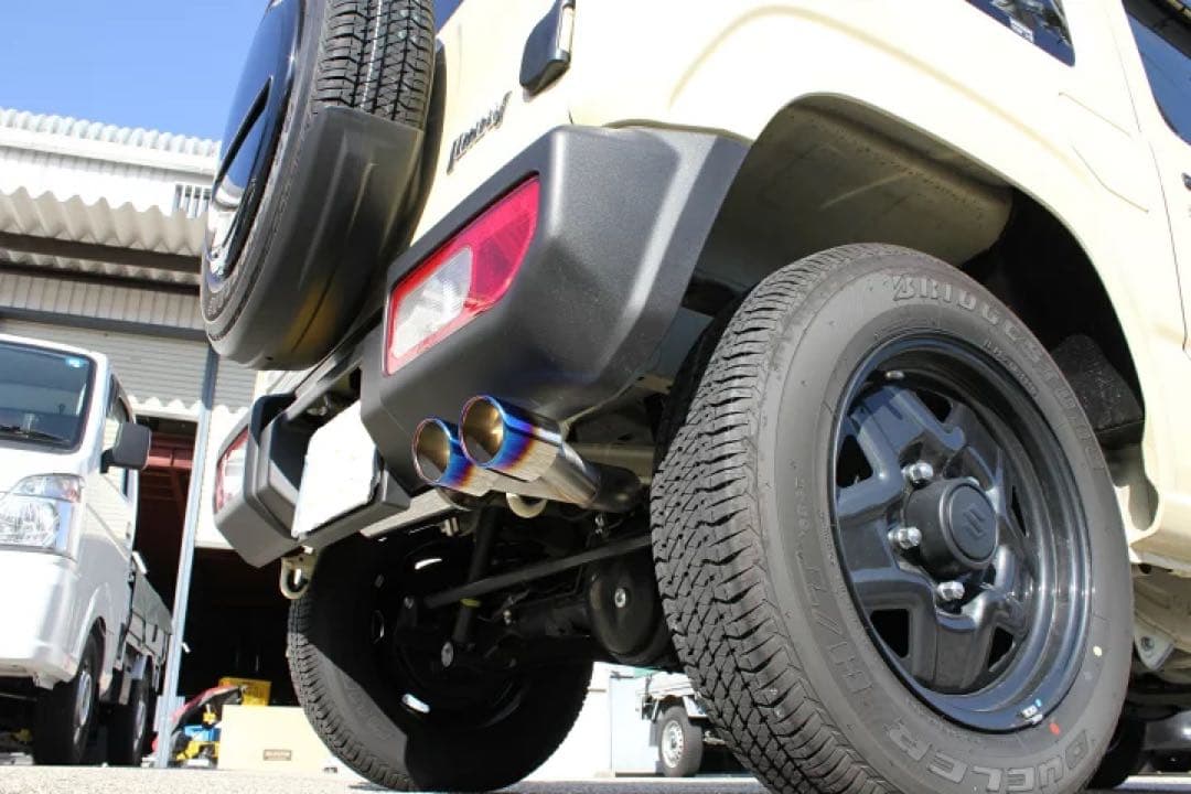 Bluefin スズキ ジムニー JB64W Type02 2本出し車マフラー