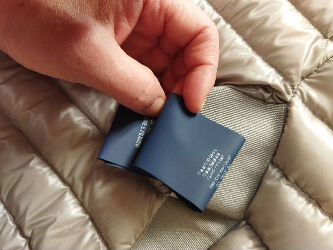 ヘルノHERNO ナイロン　ミディアムロングライトダウン　40