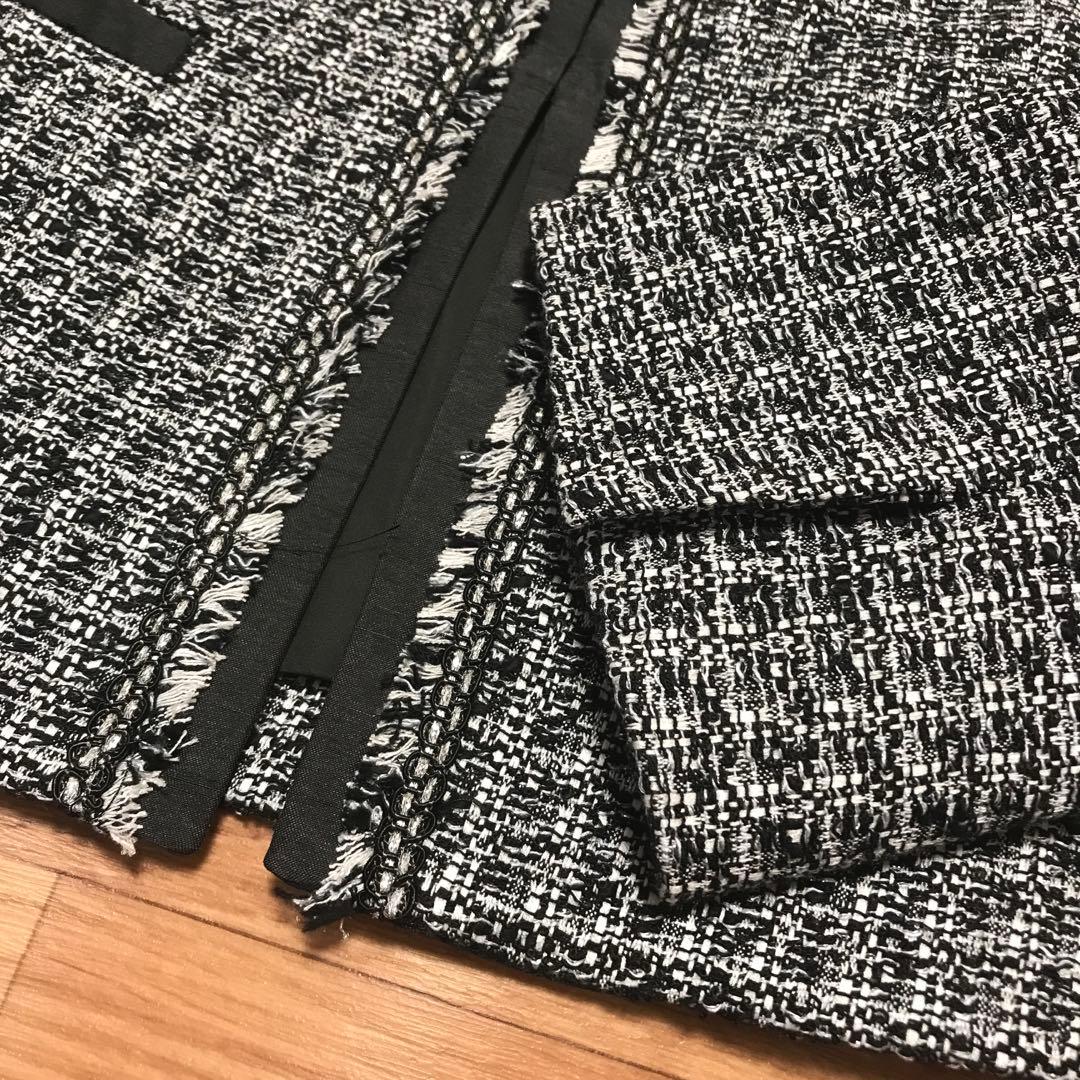 23区　新品タグ付き　2025年　32サイズ　定価42,900円　ツイード白黒銀