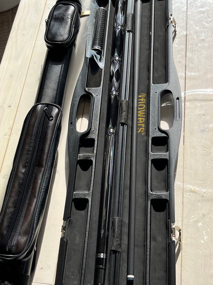 ビリヤード 2024 JFlowers 26GFCUE 美品　最終値下げ