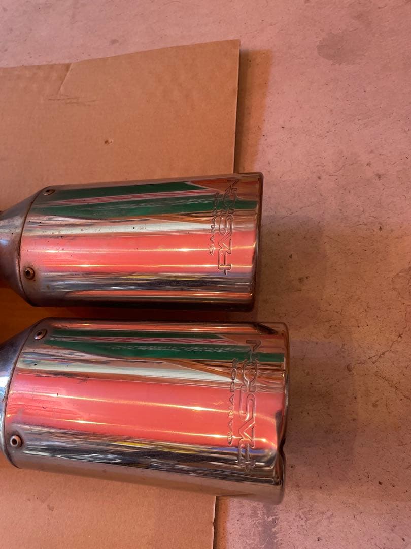 プリウスα マフラー　ガナドール