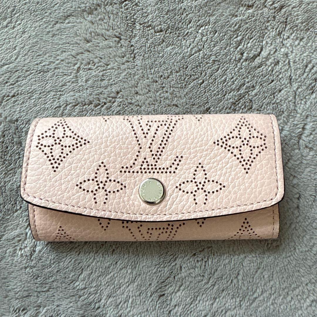 ルイヴィトン 　マヒナ　 キーケース　ピンク　ミュルティクレ 　４