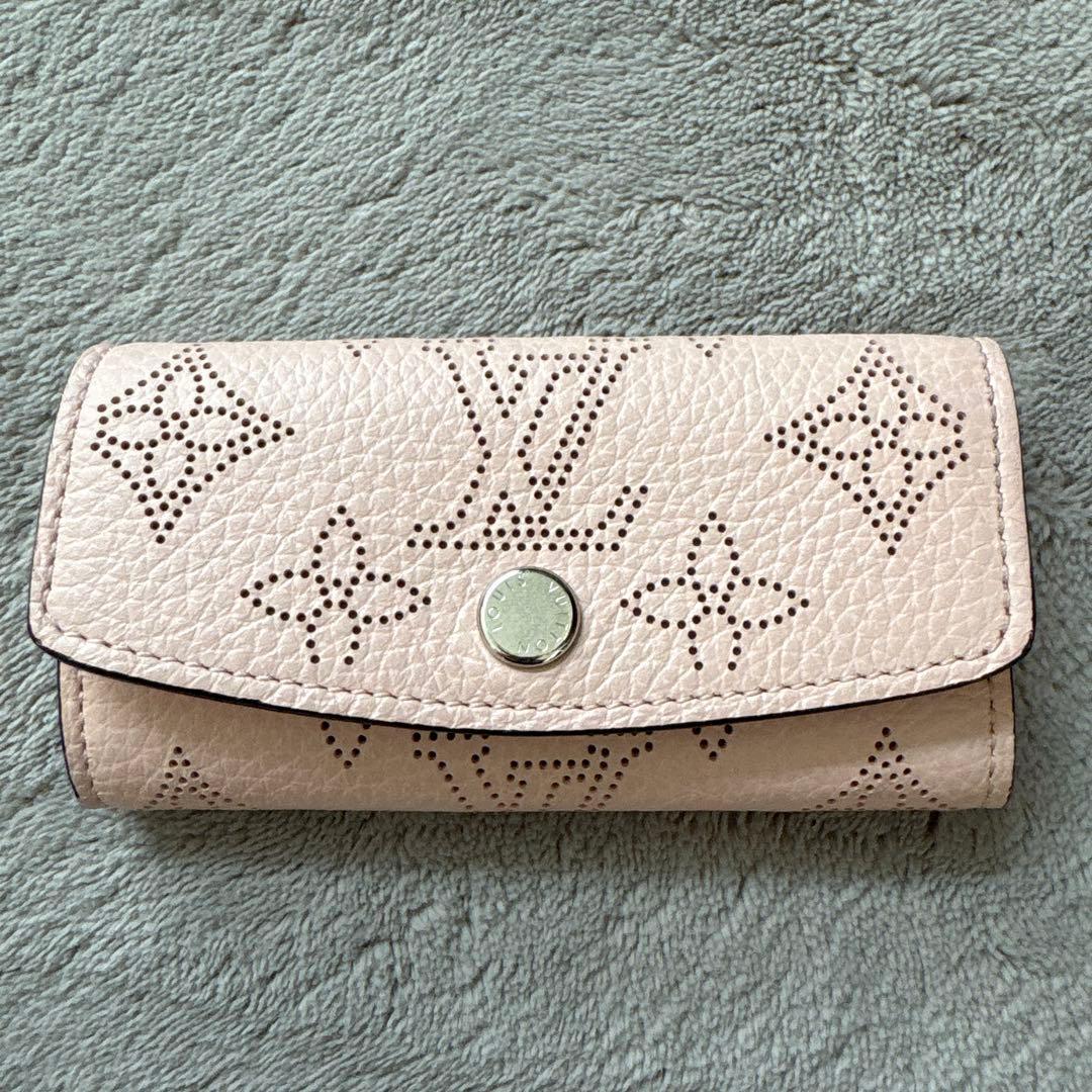 ルイヴィトン 　マヒナ　 キーケース　ピンク　ミュルティクレ 　４