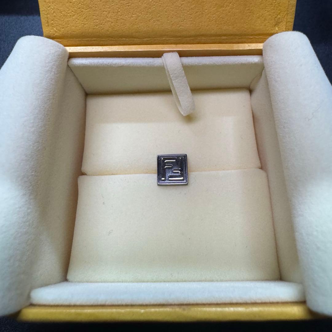 Fendi ピアス　片耳用
