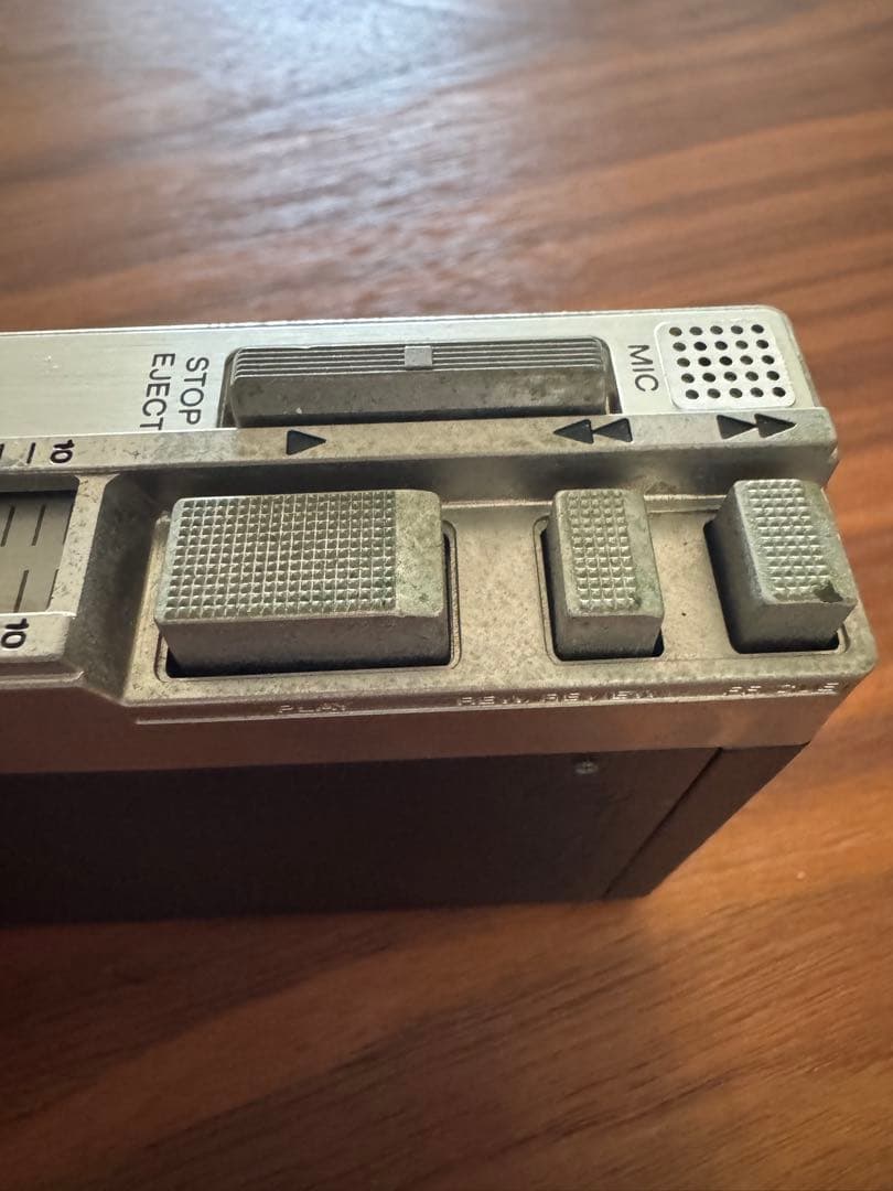 SONY ウォークマンデラックス　ステレオ カセットプレーヤー