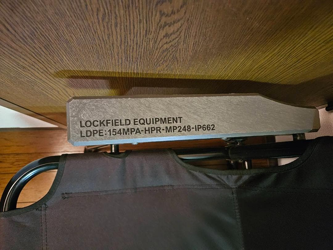 ドベルグ×アウトプットライフ　フォールディング　チェア　ベンチ