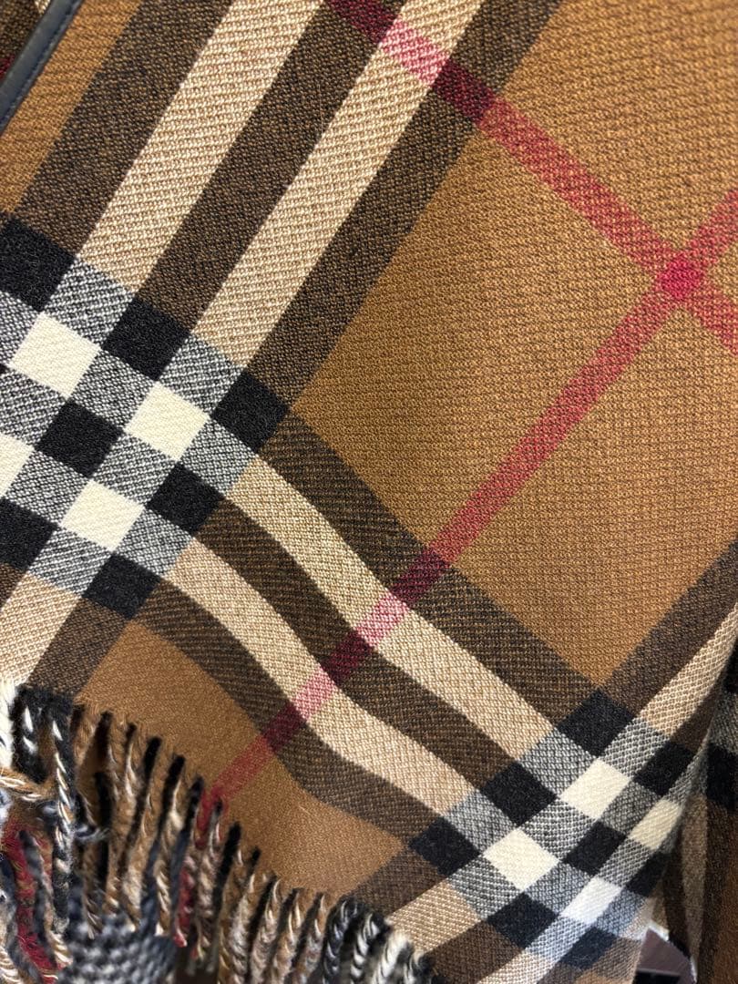 【美品】BURBERRY リバーシブル　ポンチョ　ケープ