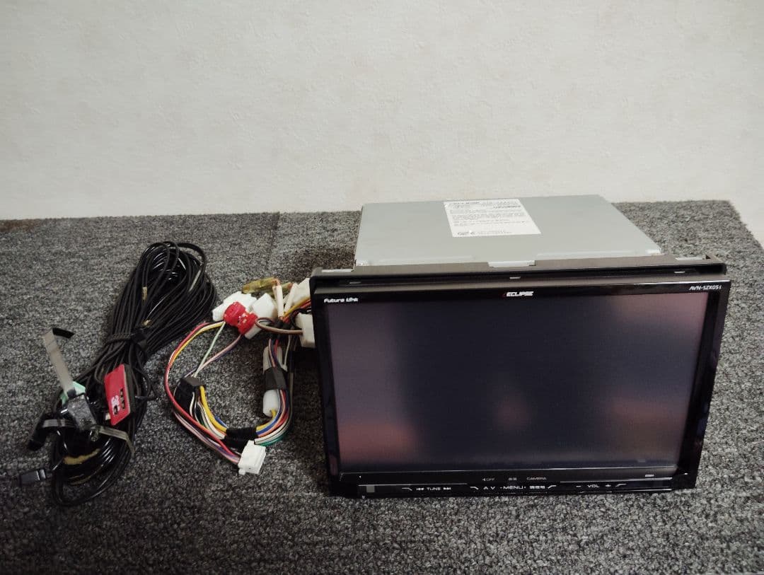 9インチナビ　　 イクリプス AVN-SZX05i 地デジナビ/DVD