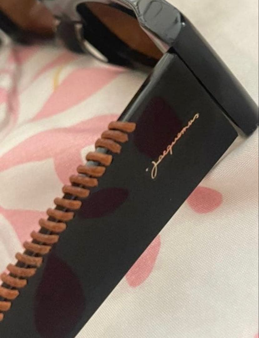 Jacquemus スクエア型サングラス