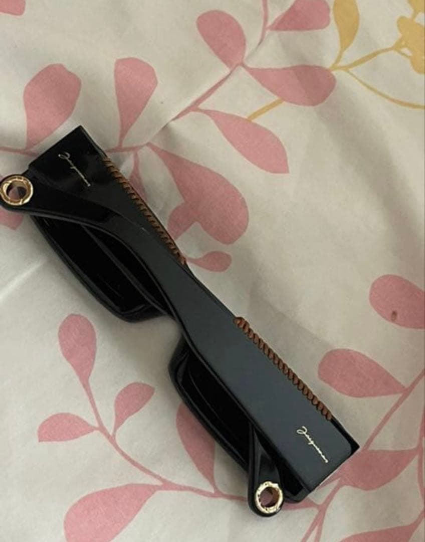 Jacquemus スクエア型サングラス