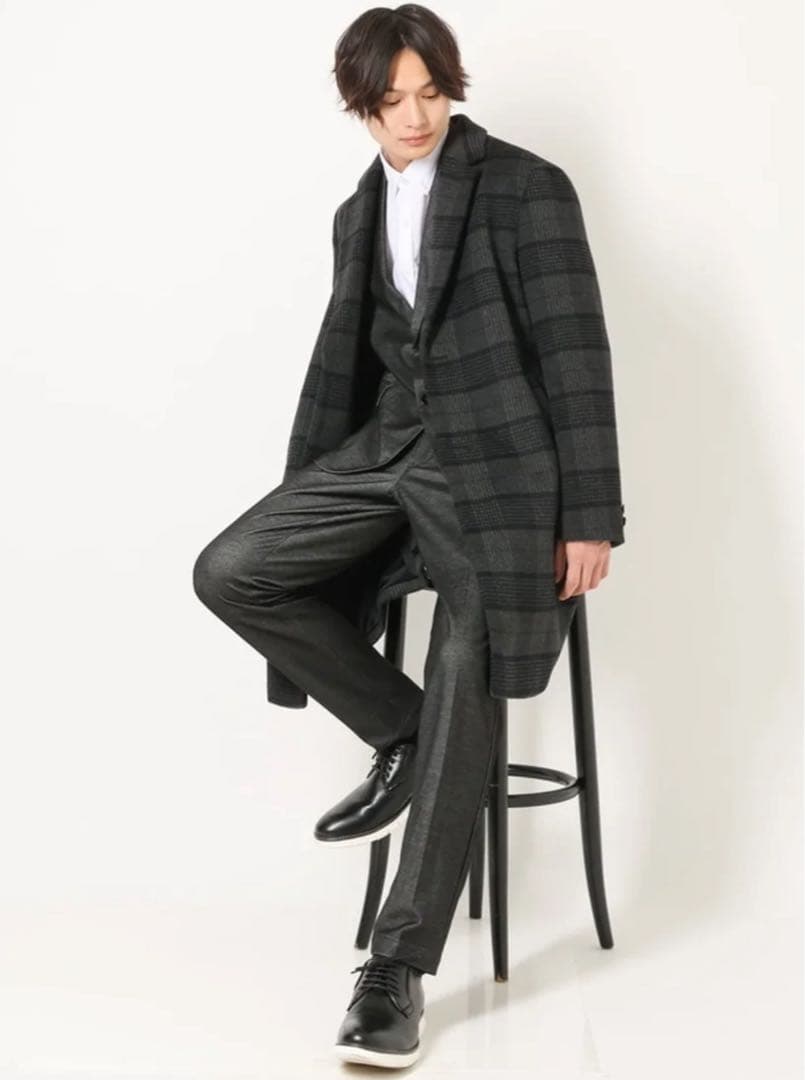 a.v.v（アー・ヴェ・ヴェ） ウールライトビーバーチェック柄チェスターコート