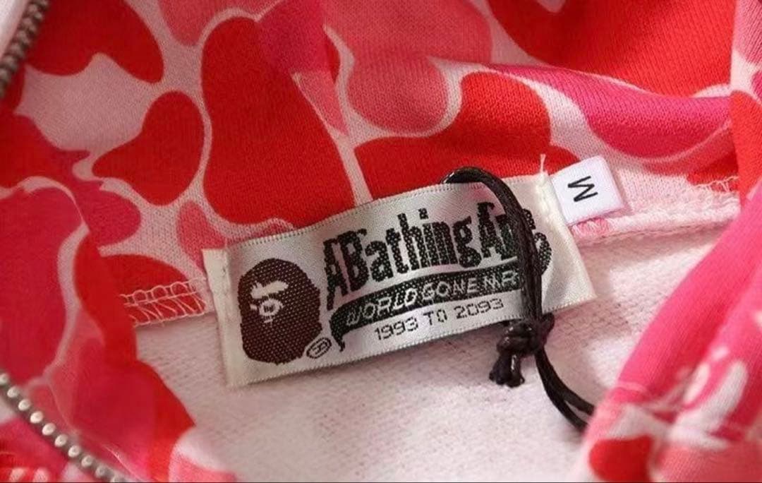 A Bathing Ape ピンクカモフラージュジャケット W