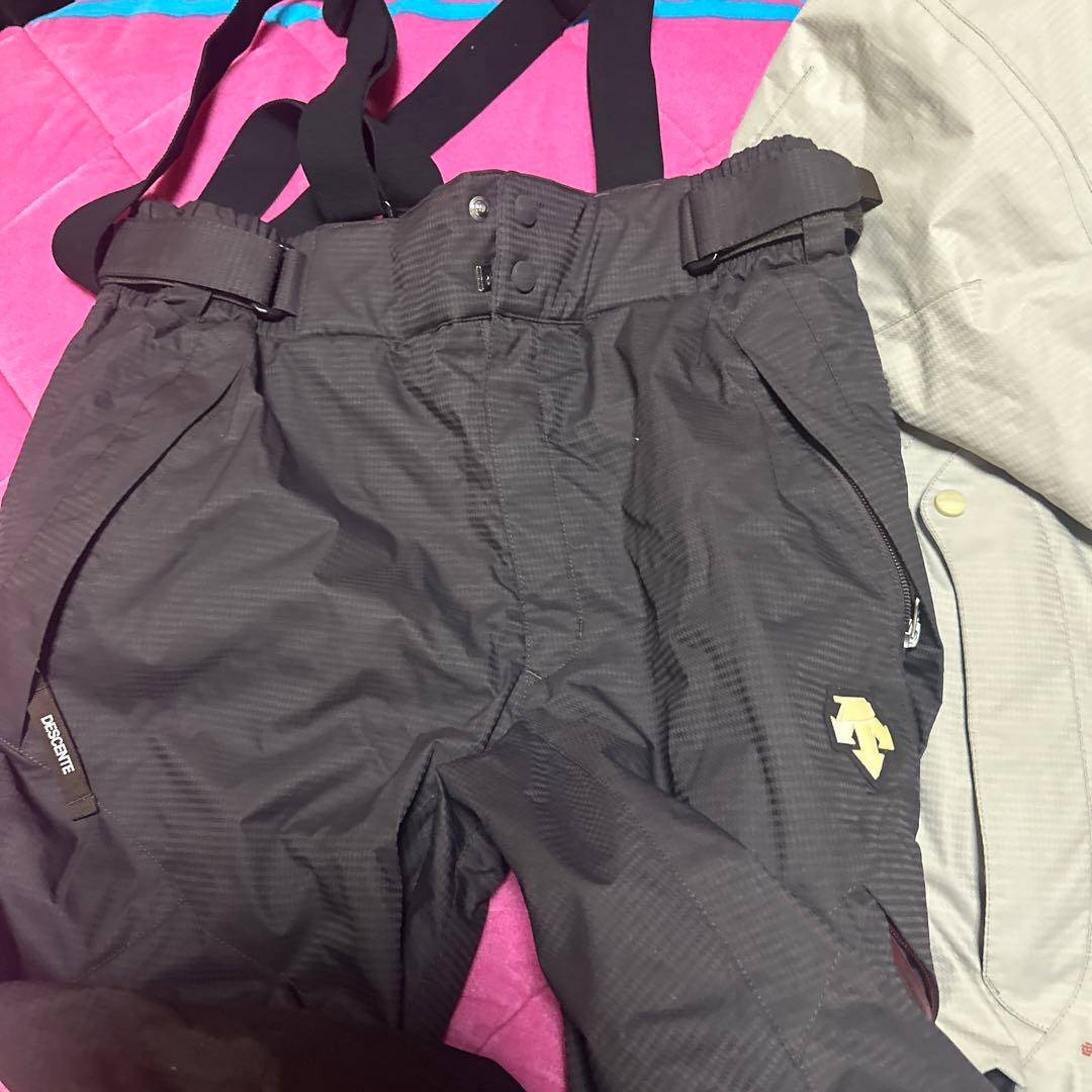 スキーウェア　上下セット