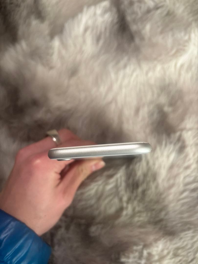 iPhone8 Silver 比較的美品 64GB SIMロック解除済み