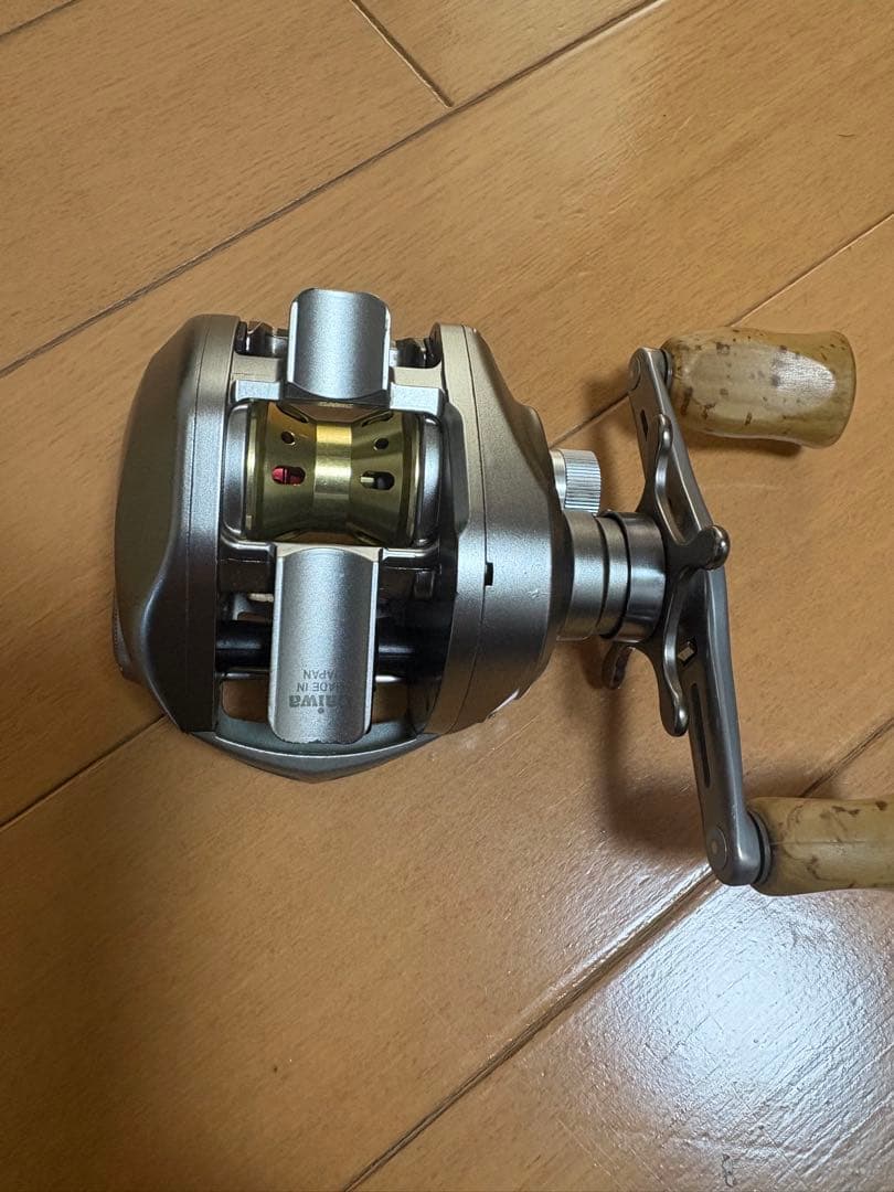 ダイワアルファス103タイプFです。