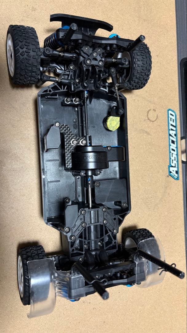 ホビーラジコン XM01PRO 4WD