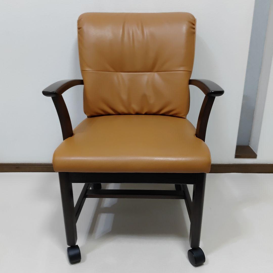 希少★美品 カリモク chitano チターノ アームチェア キャスター付き