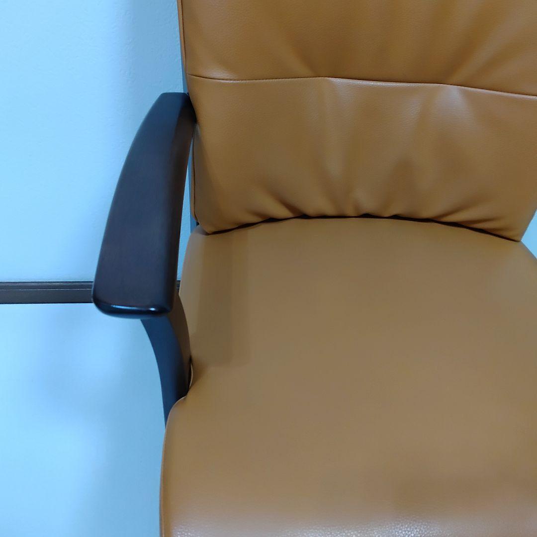 希少★美品 カリモク chitano チターノ アームチェア キャスター付き