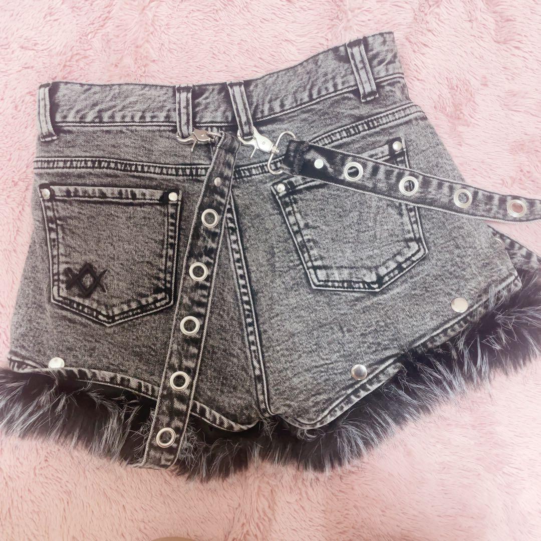 め*ぅ様 REFLEM【レフレム】ファー付デニムショーツ グレー