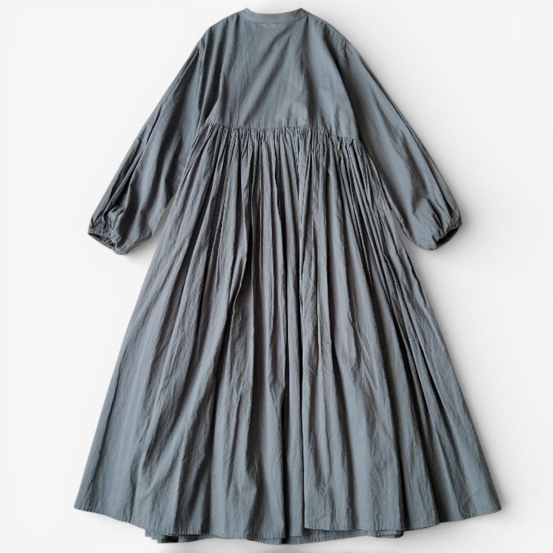 BEARDSLEY✨ギャザーロングワンピース　ゆったり　洗える　グレー　綿100