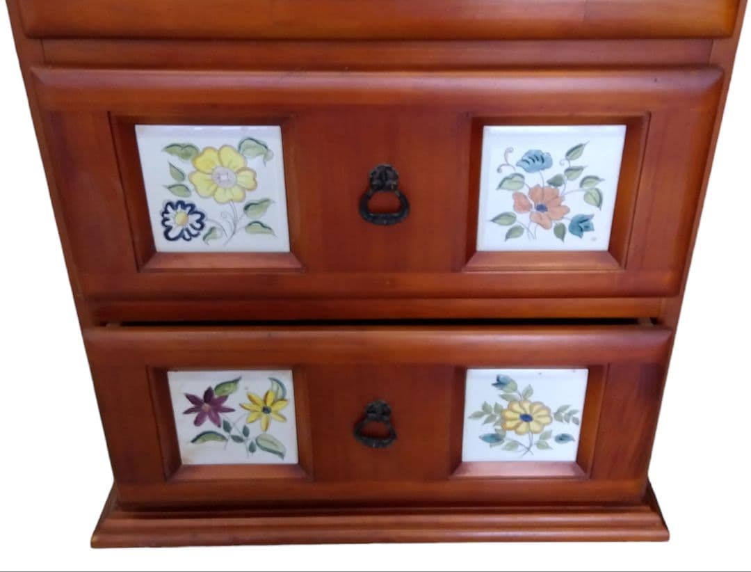 カントリー　北欧　アンティーク　タイルタンス　4段チェスト