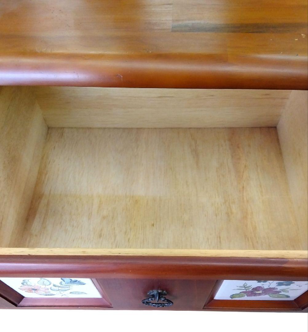 カントリー　北欧　アンティーク　タイルタンス　4段チェスト