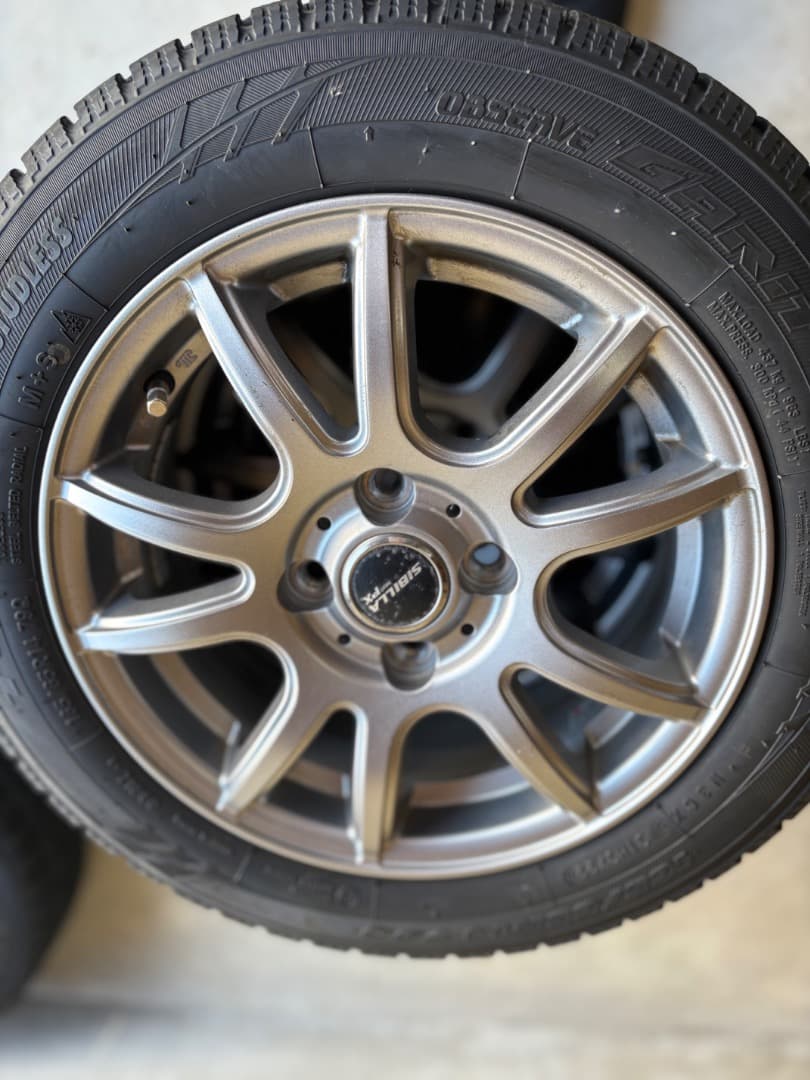 スタッドレスタイヤホイール4本セット