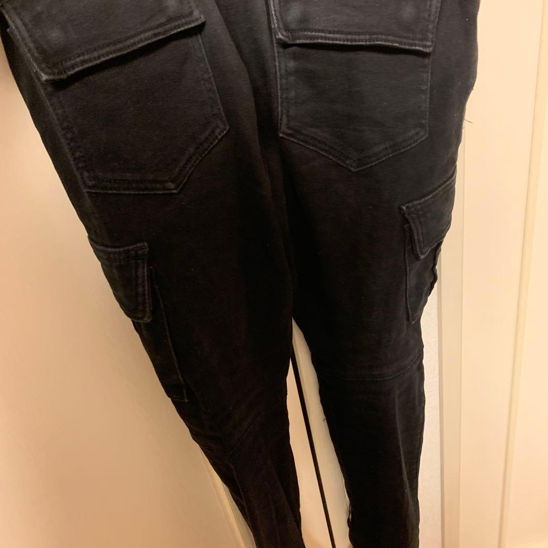 ミニマルカーゴパンツ