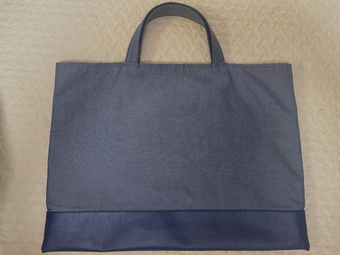 ファミリア　デニムバッグ　クマと女の子　手刺繍