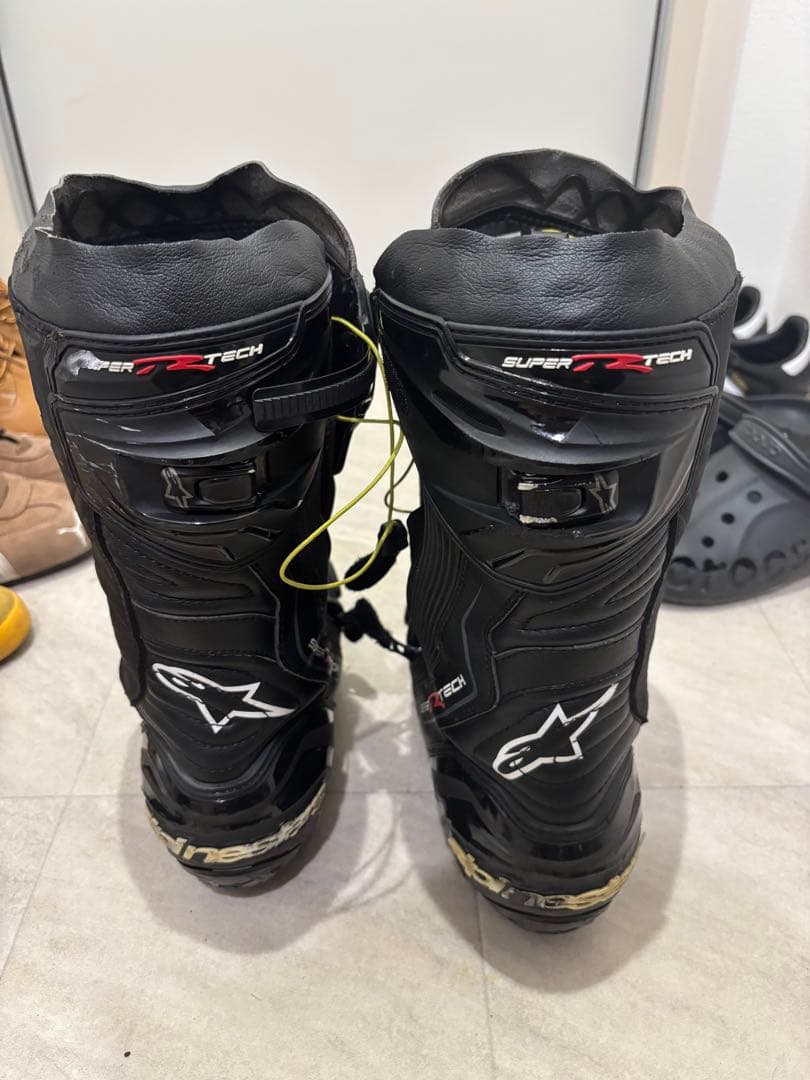 AlpinestarsスーパーテックR 42サイズ