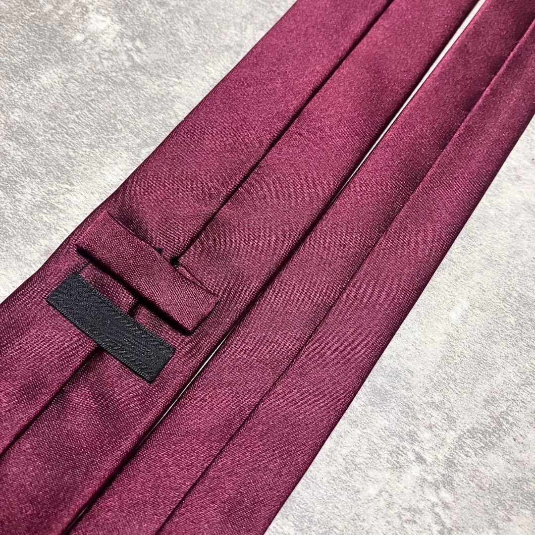 美品　PRADA プラダ　ナロータイ　光沢感　ソリッド　無地　ロゴ　イタリア製