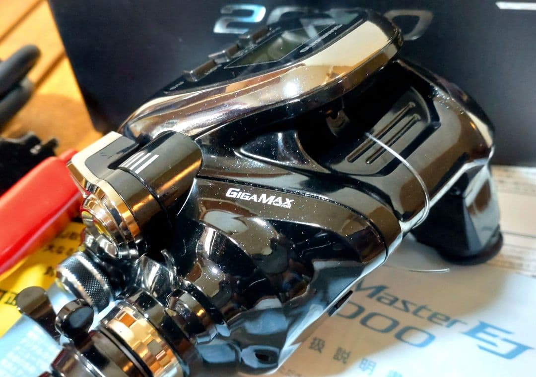 2回使用のみ　シマノ 19 ビーストマスター　2000EJ SHIMAMO