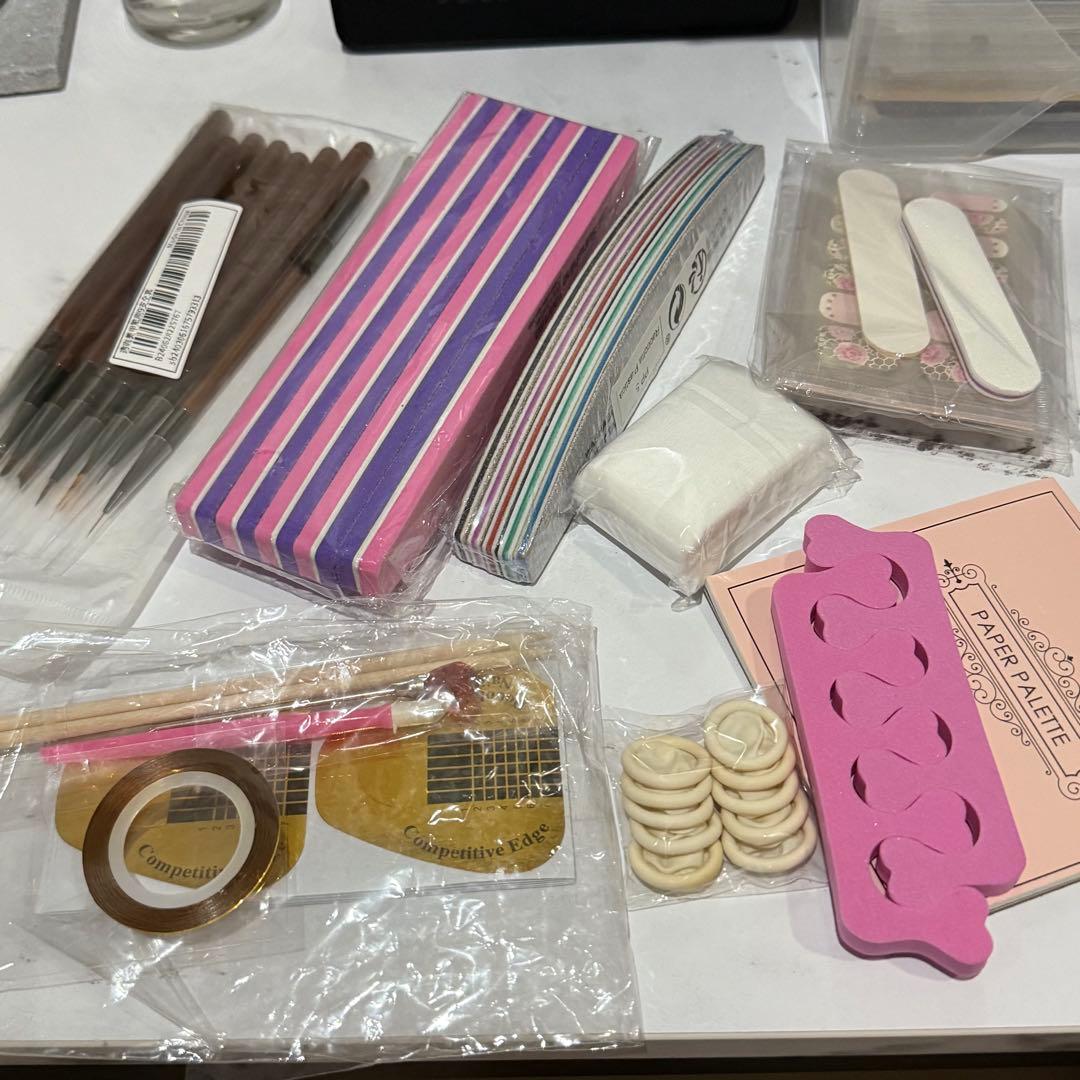 【合計150点以上】マグネットジェル　ライト　パーツ　チップなどまとめ売り