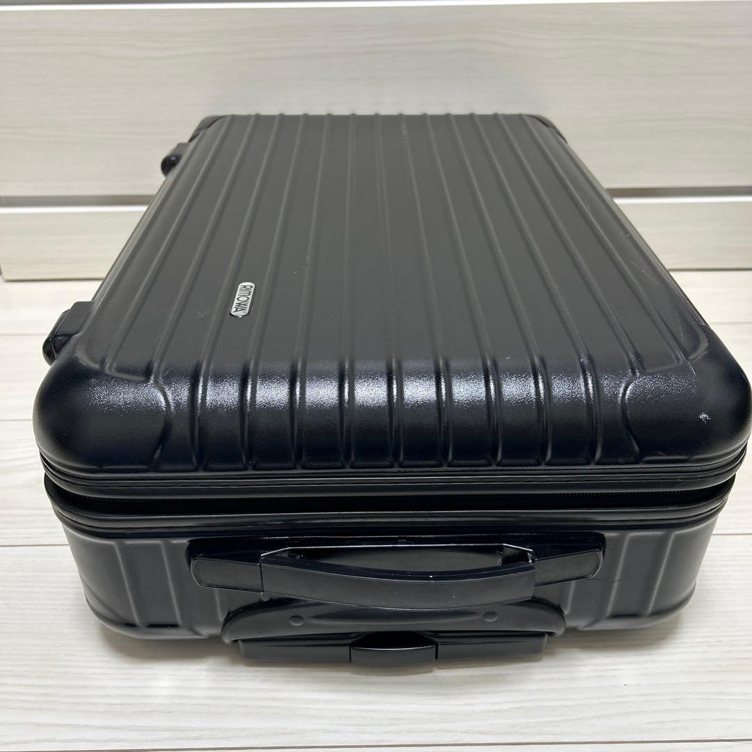 リモワ　RIMOWA スーツケース ブラック TSAなし　2輪　廃盤品