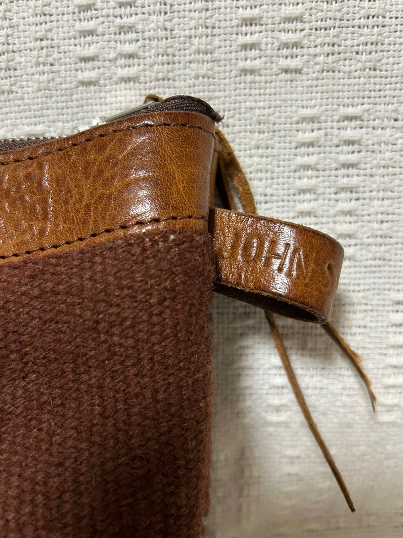 LUCKY JOHN＊ジップポーチ/BROWN