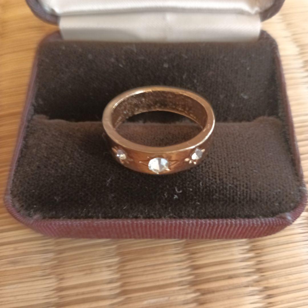 遺品生前整理アクセサリー纏め売りパール、珊瑚、本鼈甲、水晶（留め具SV）